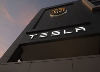Tesla autopilot under U.S. regulator’s investigation