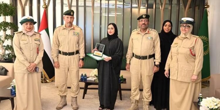 Emirati Nouf Al Mazrouei was honoured by Dubai Police for thwarting an attempted robbery. Photo: Dubai Police