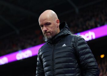 Eric Ten Hag out of time at Man United, former players say