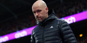 Eric Ten Hag out of time at Man United, former players say