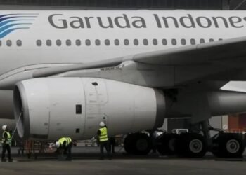 450 Hajj pilgrims plane caught fire in Indonesia