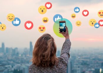 Social degradation; Impact of Social Media Content Creation on Professional Development