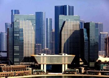 Abu Dhabi to slash business license fees by 50%