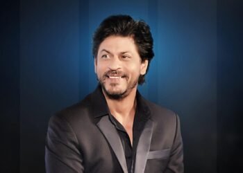 SRK the first bollywood actor honored with customised gold coins by Grevin Museum