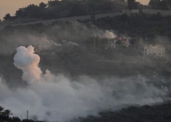 Israel attacks 10 areas in Lebanon