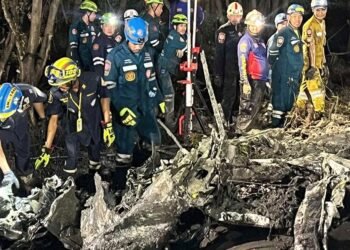 Passenger plane crashes in Thailand, all passengers feared dead