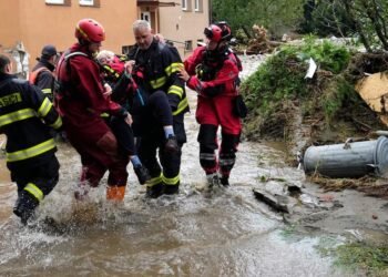 Flood situation worsens in Europe, 19 dead