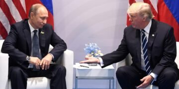 Trump-Putin 2-hour phone call, agree to compromise Moscow