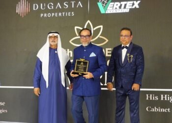 Al-Haramain Perfumes CEO receives Golden Excellence Award and Fragrance of the Year Award