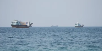 US Military Strikes Larak Island in First Offensive Against Iran Since July