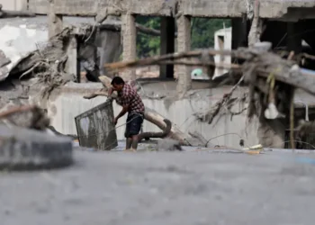 Himalayan Floods Leave Over 1,400 Missing as Rescue Teams Struggle in Remote Terrain