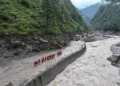 Rescue Operations Halted in Nepal as Overflowing Himalayan Lake Sparks New Flood Fears