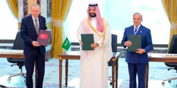Iran Monitors New Saudi-Pakistan-Turkiye Defense Pact Amid Regional Security Shifts