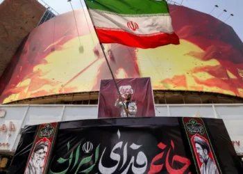 Iran Maintains Hardline Stance, Vowing to Keep Strait of Hormuz Closed Amid Ongoing Conflict