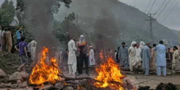 Political Crisis Deepens in Pakistan-Administered Kashmir Amid Staggered Elections and Deadly Unrest