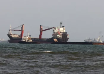 Strait of Hormuz Standoff Continues as US-Iran Peace Negotiations Remain Deadlocked