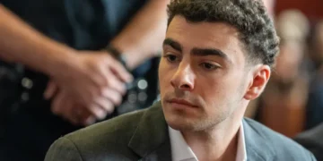 Luigi Mangione Enters Guilty Plea in Federal Case Over UnitedHealthcare CEO Death