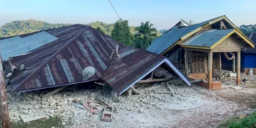 Five Dead After Powerful 7.7 Magnitude Earthquake Rocks Indonesia’s Flores Island