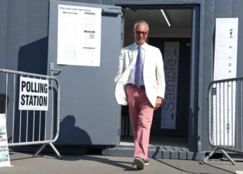 What we know about Nigel Farage defeats Count Binface to reclaim UK parliamentary seat