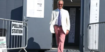 What we know about Nigel Farage defeats Count Binface to reclaim UK parliamentary seat