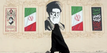 US Threatens Unprecedented Economic Sanctions Against Iran as Tehran Vows Retaliation