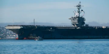 Senate Democrats Demand Investigation Into Conditions Aboard USS Abraham Lincoln
