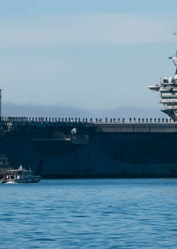 Senate Democrats Demand Investigation Into Conditions Aboard USS Abraham Lincoln