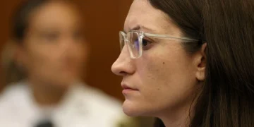 Legal Experts Outline Potential Outcomes in the Trial of Lindsay Clancy