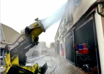 Abu Dhabi Police Contain Construction Site Fire on Yas Island