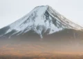 Father leaves seven-year-old son alone on Mount Fuji to reach summit