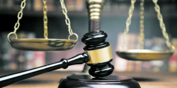 Two Men Jailed and Deported for Selling Stolen Dhs1.86 Million Lamborghini in Dubai