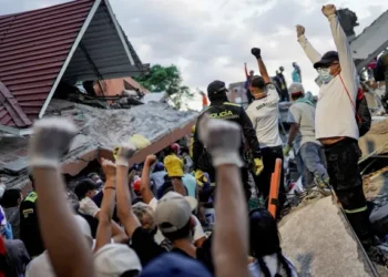 What we know about Colombia declares emergency after 7.4 magnitude earthquake kills 111
