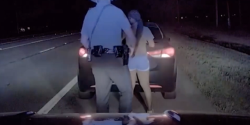 What we know about Video of Arkansas trooper punching 18-year-old during traffic stop draws calls for